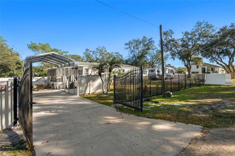 A home in TAMPA