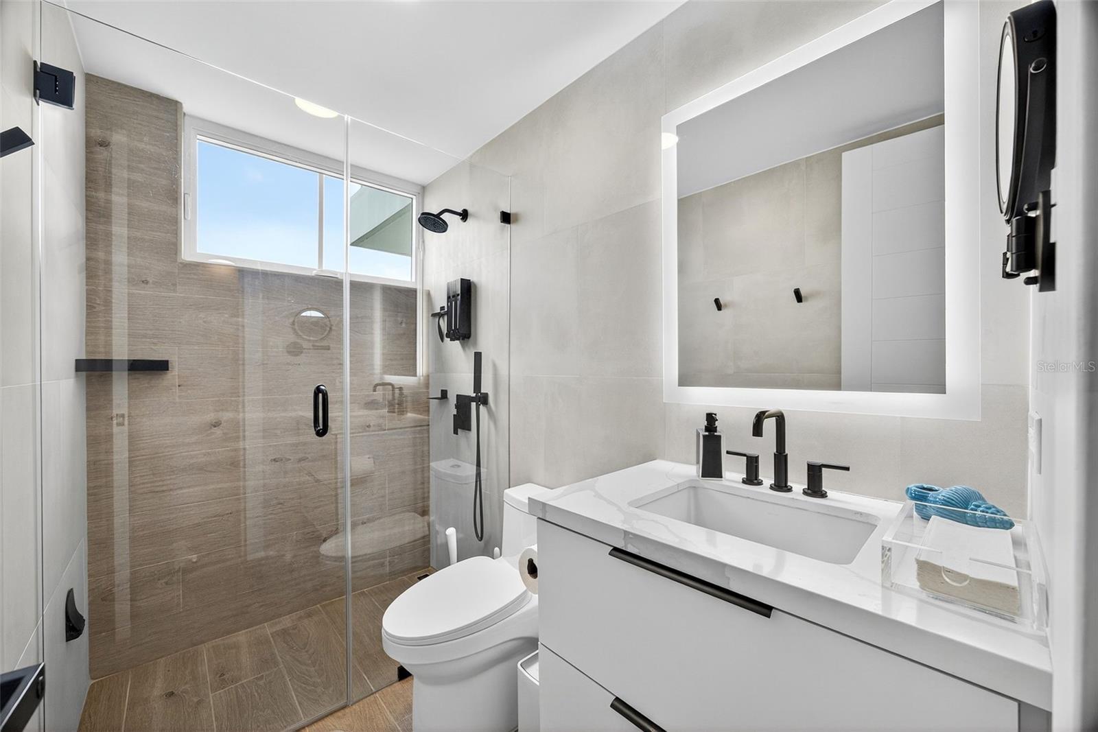 MACOR BY THE SEAS - Residential