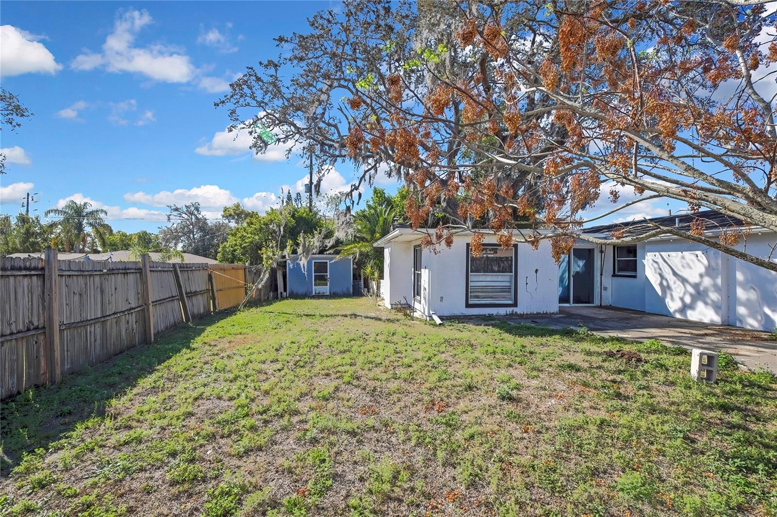 FOREST HILLS - Residential