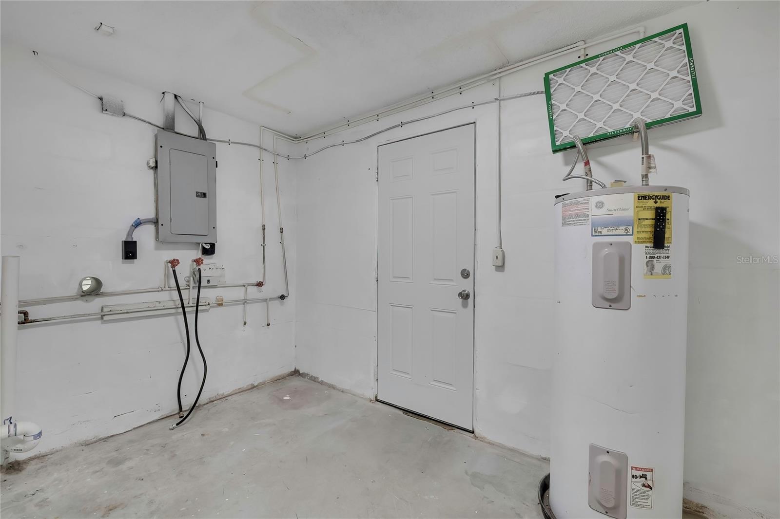 FOREST HILLS - Residential