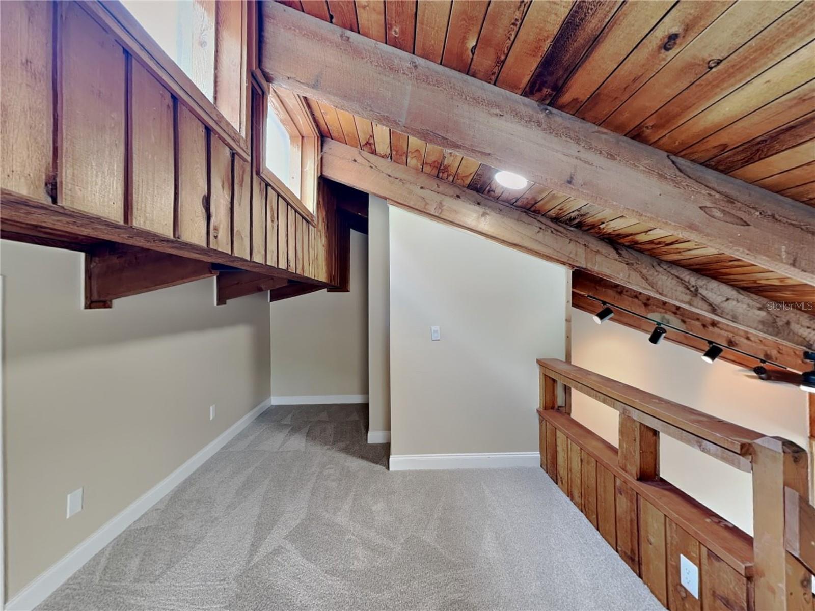 WEKIVA VILLAS CONDO - Residential