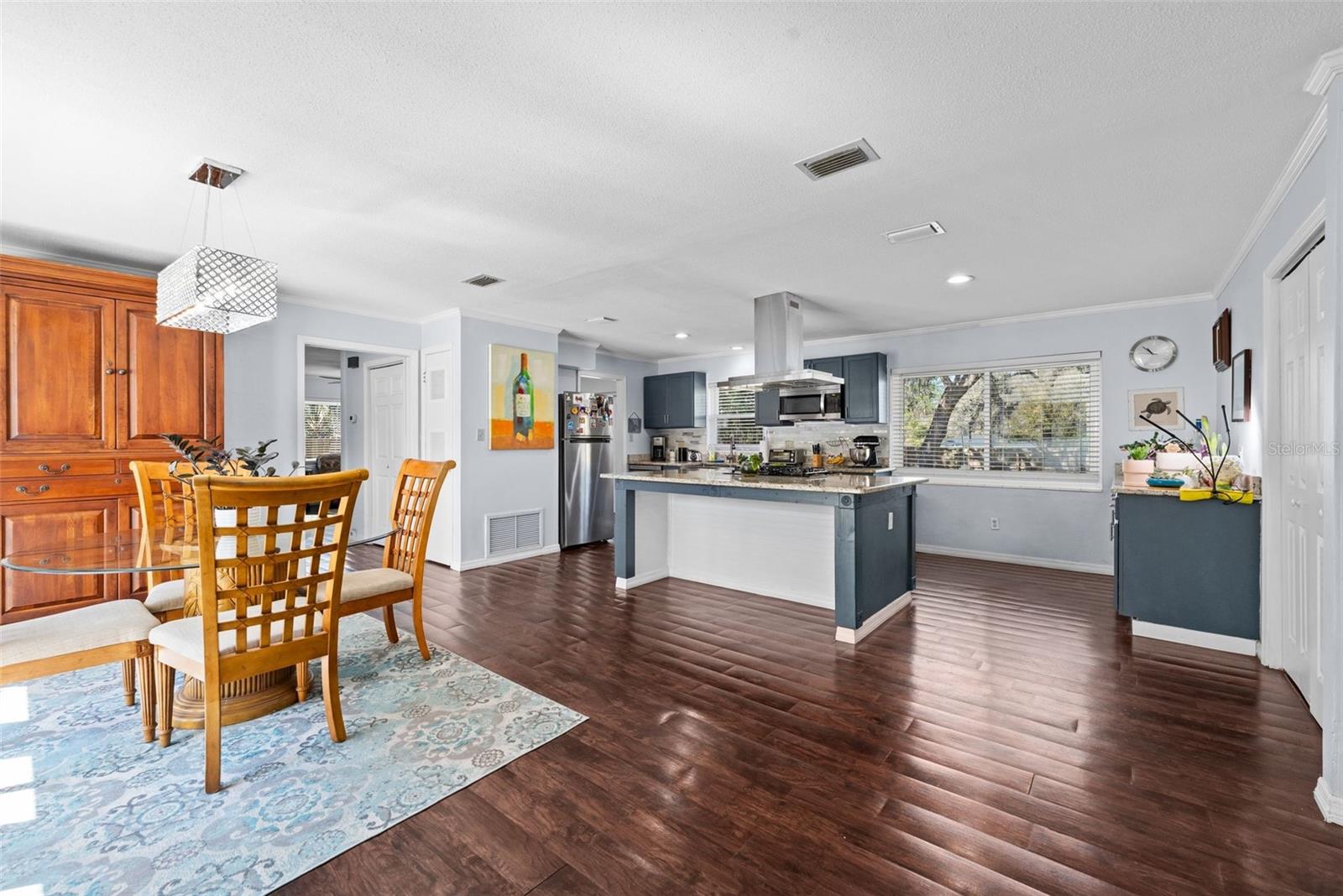 NORTHWOOD - Residential