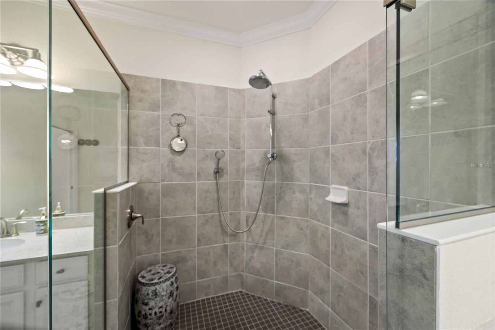 GRAN PARADISO - Residential