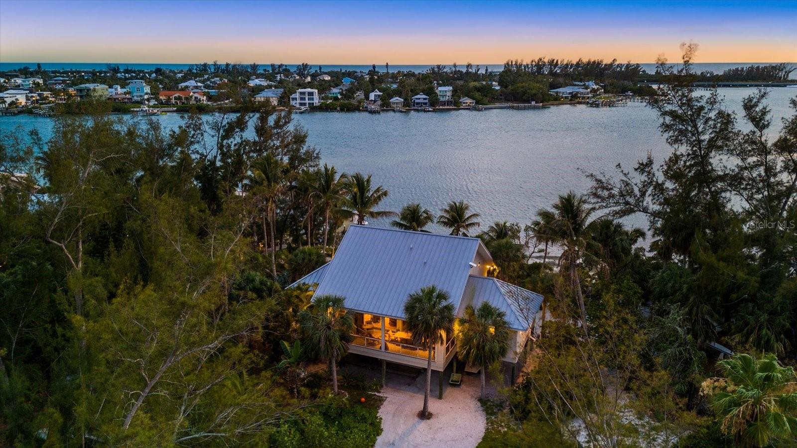 JEW FISH KEY - Residential