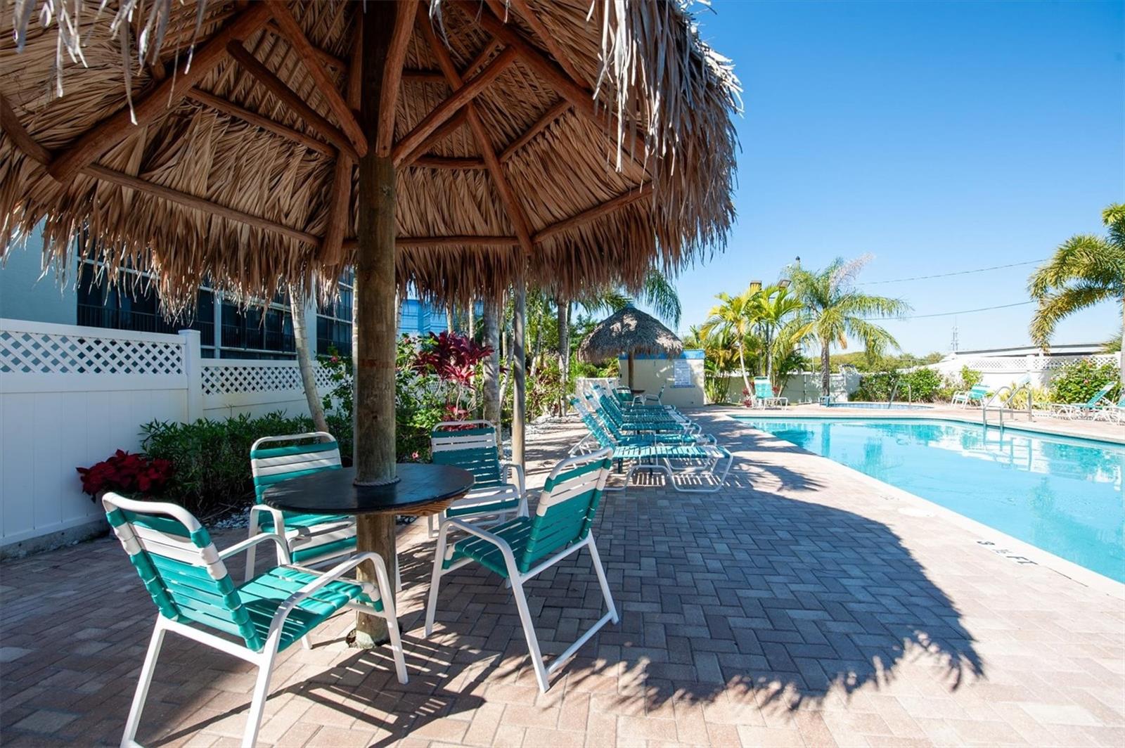 1000 COVE CAY DRIVE 5E