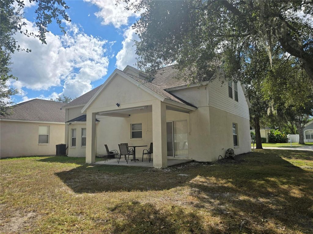 Photo of 7919 Terrace Ridge Drive, Temple Terrace, FL 33637 (MLS # TB8406654)