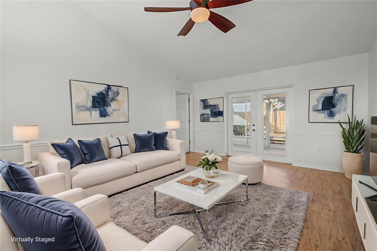 LOOKOUT PLACE - Residential