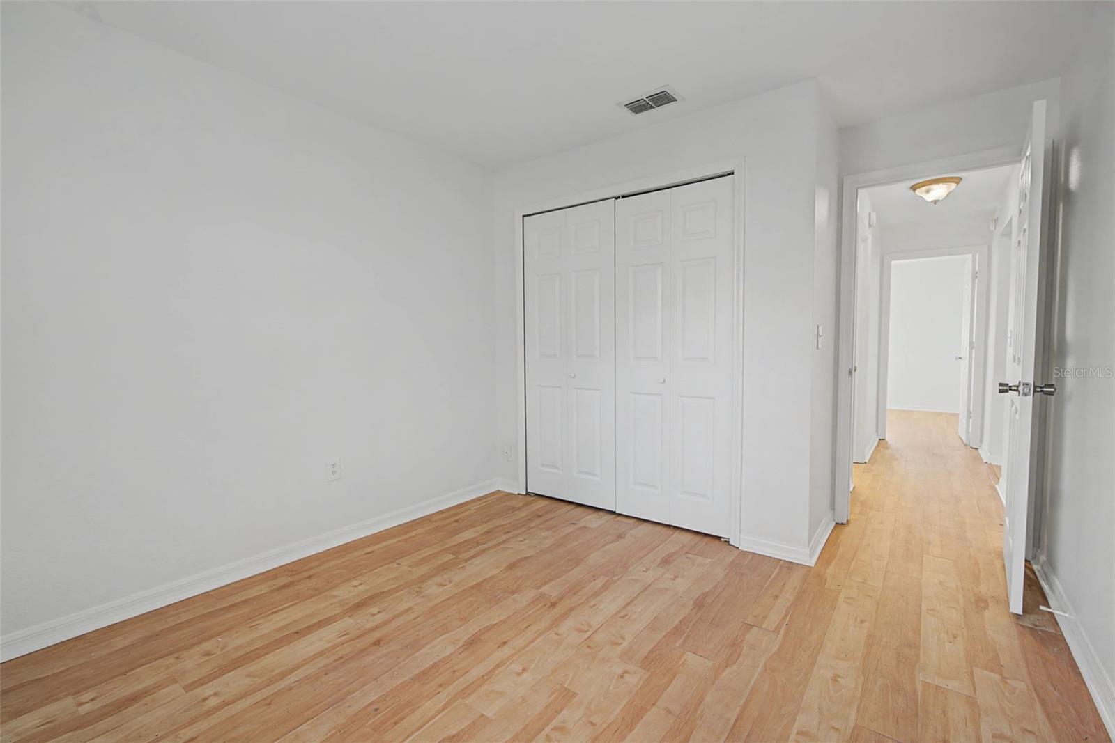 LOOKOUT PLACE - Residential