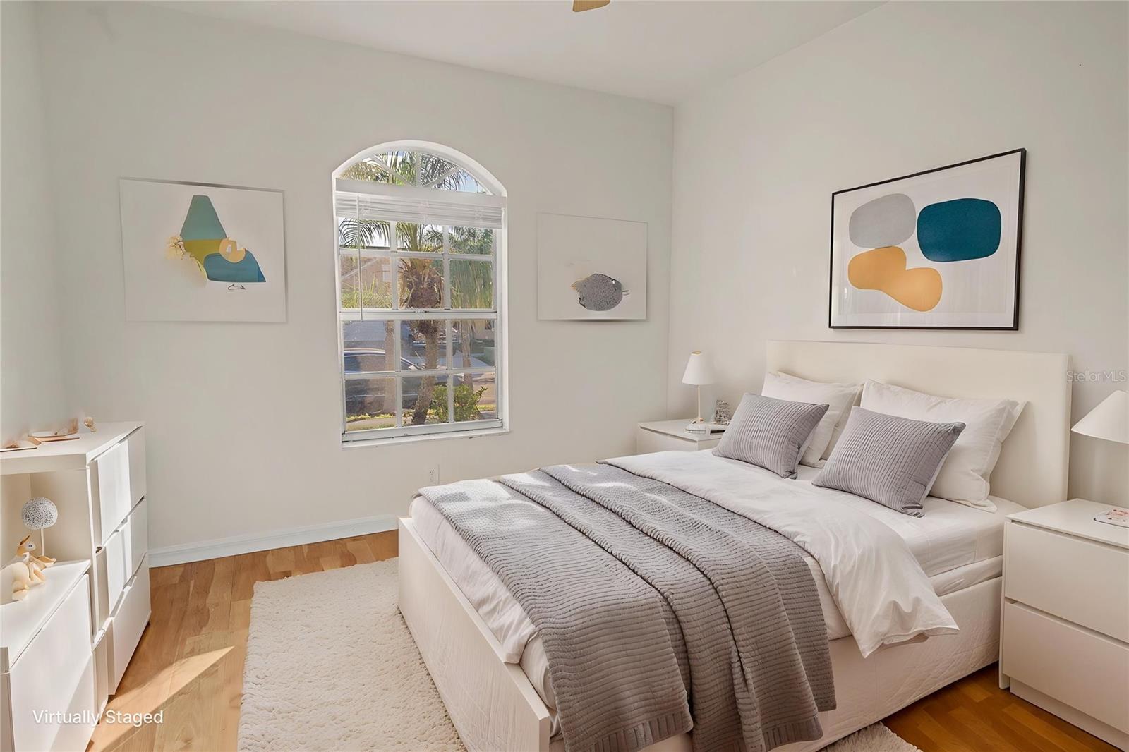 LOOKOUT PLACE - Residential