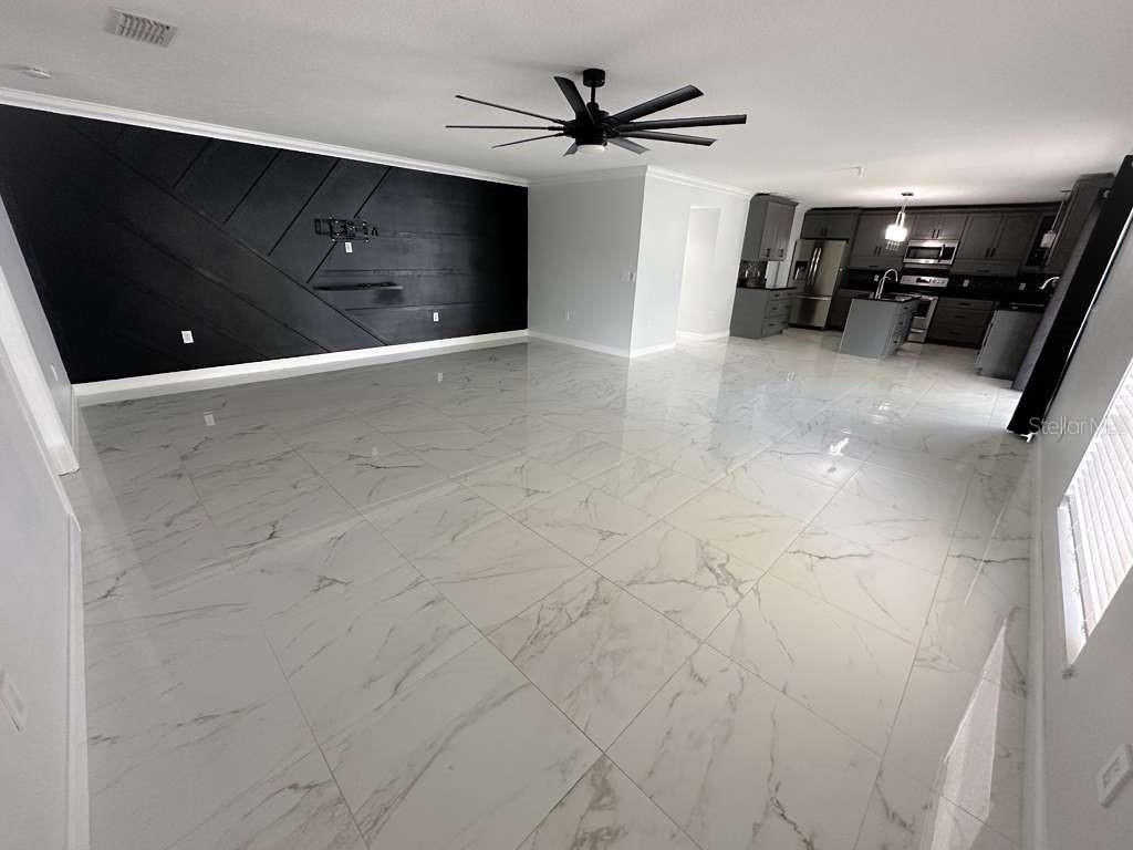 EAGLE BAY PH 1 - Residential