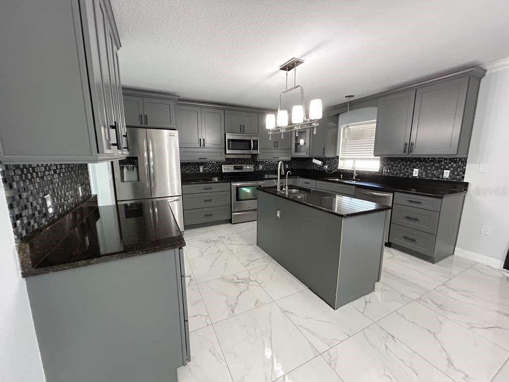 EAGLE BAY PH 1 - Residential