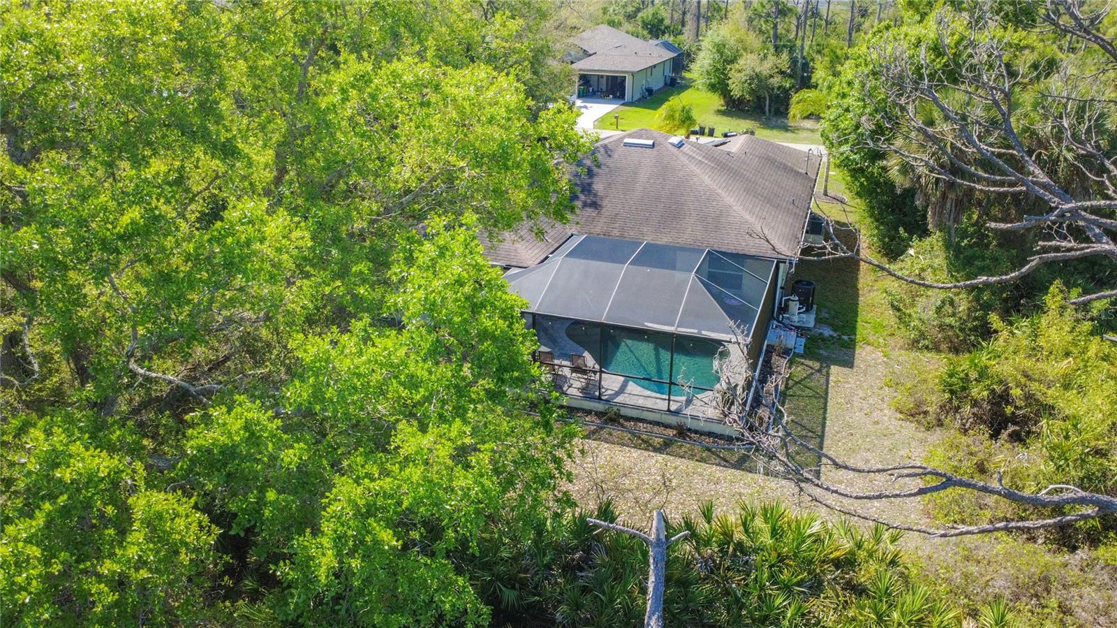 ROTONDA LAKES - Residential