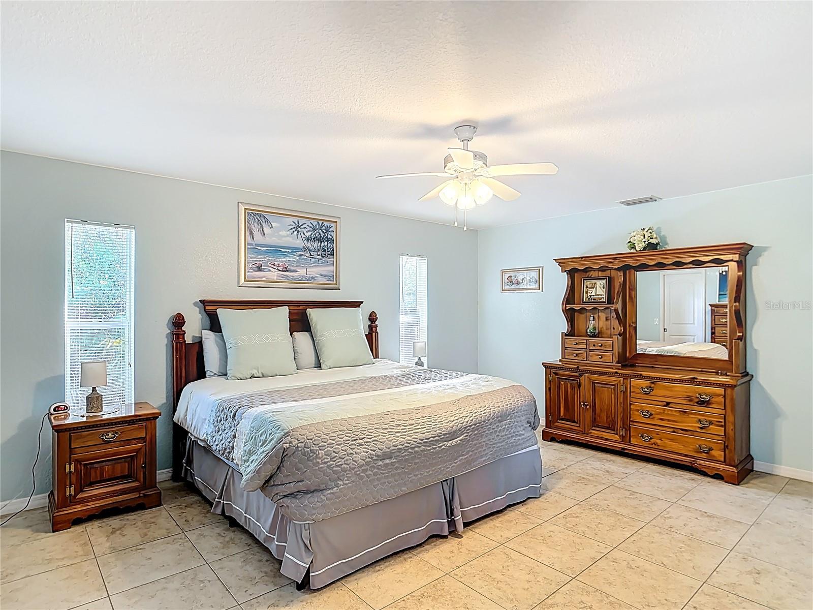 ROTONDA LAKES - Residential