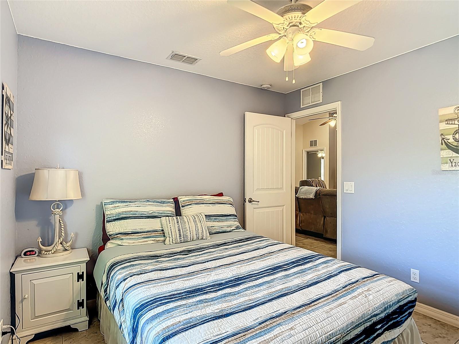 ROTONDA LAKES - Residential