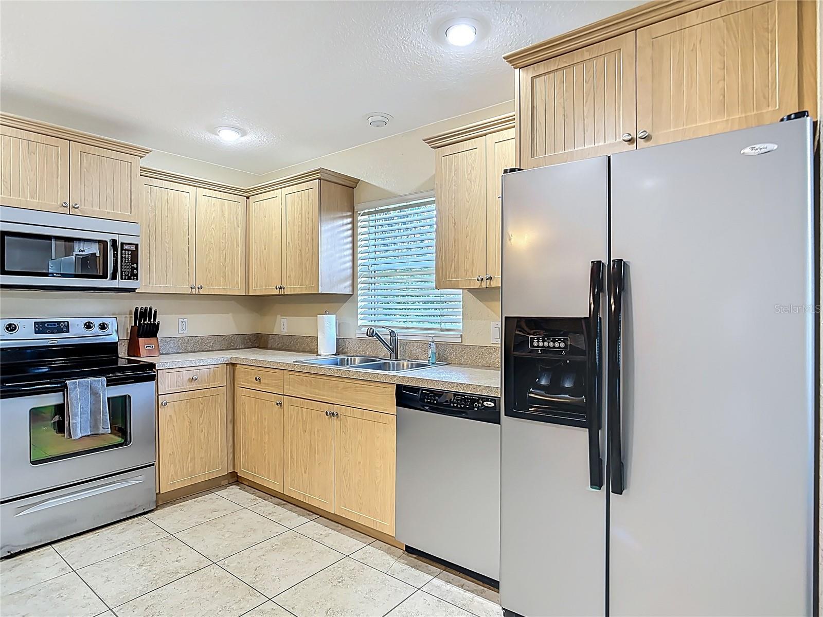 ROTONDA LAKES - Residential