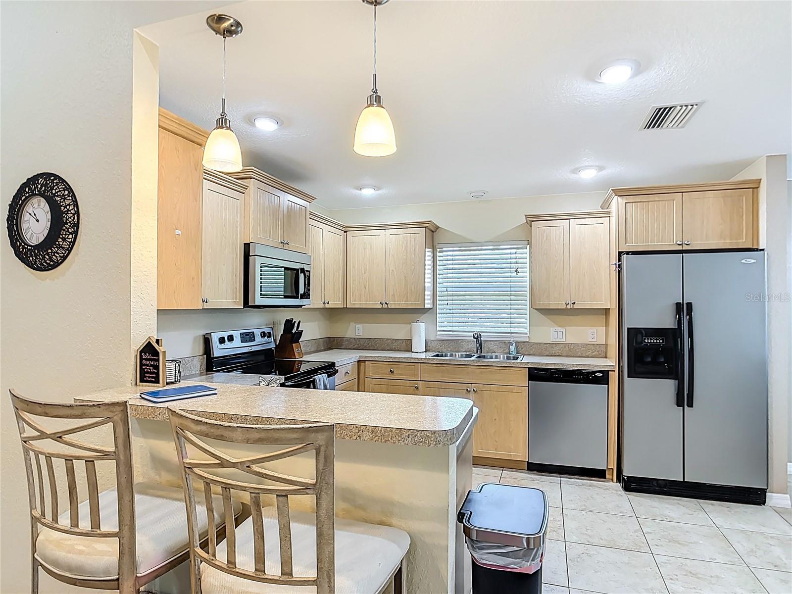 ROTONDA LAKES - Residential