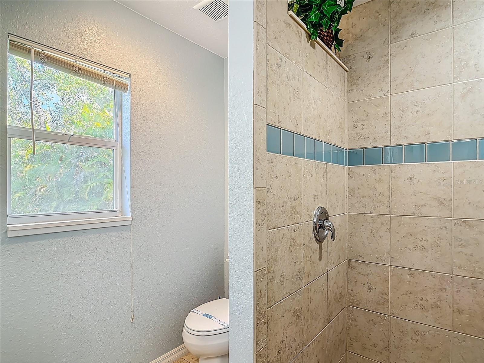 ROTONDA LAKES - Residential