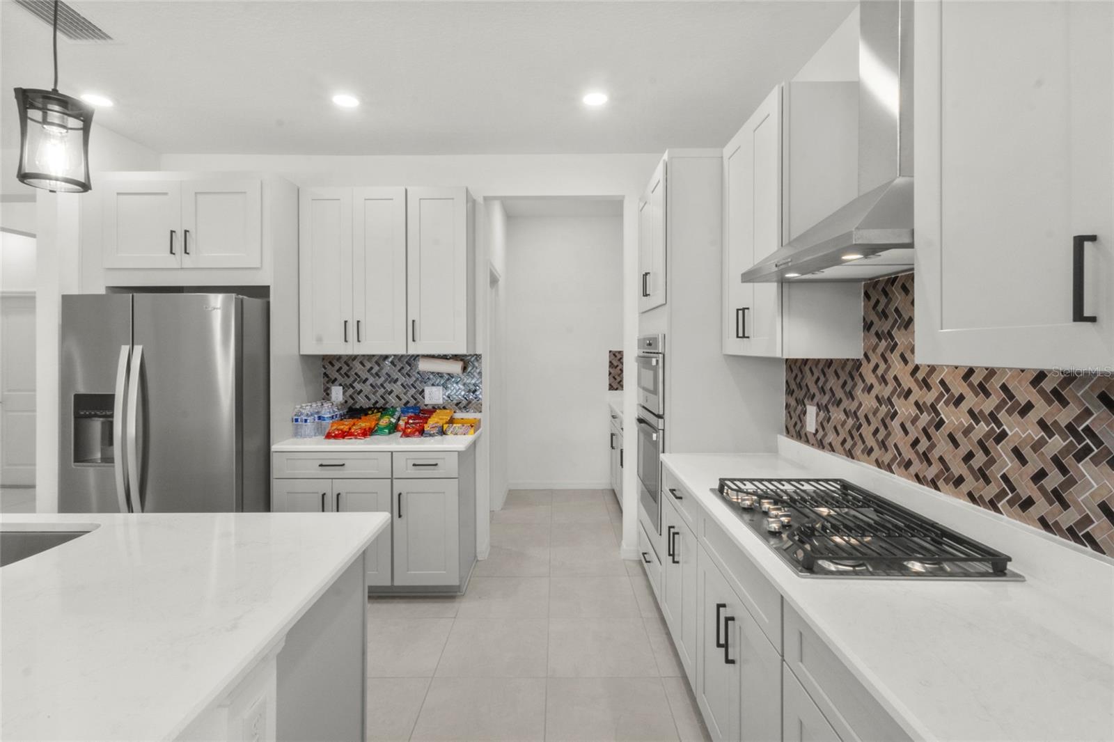 PARK EAST AT AZARIO - Residential