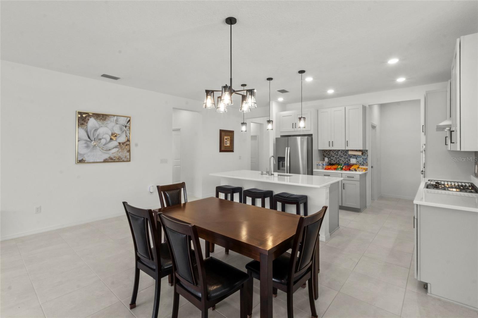 PARK EAST AT AZARIO - Residential