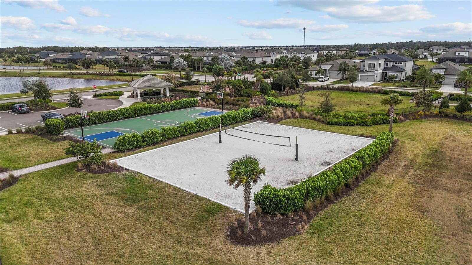 PARK EAST AT AZARIO - Residential