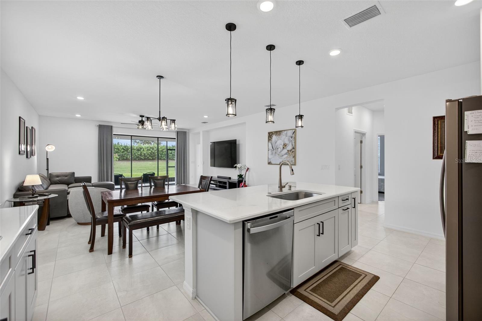 PARK EAST AT AZARIO - Residential