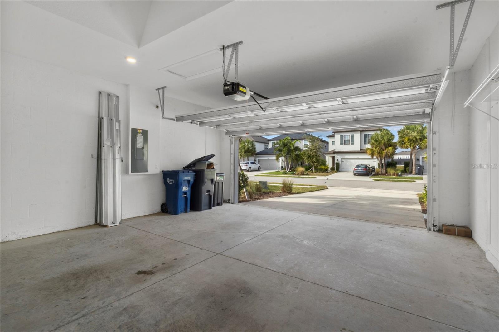 PARK EAST AT AZARIO - Residential