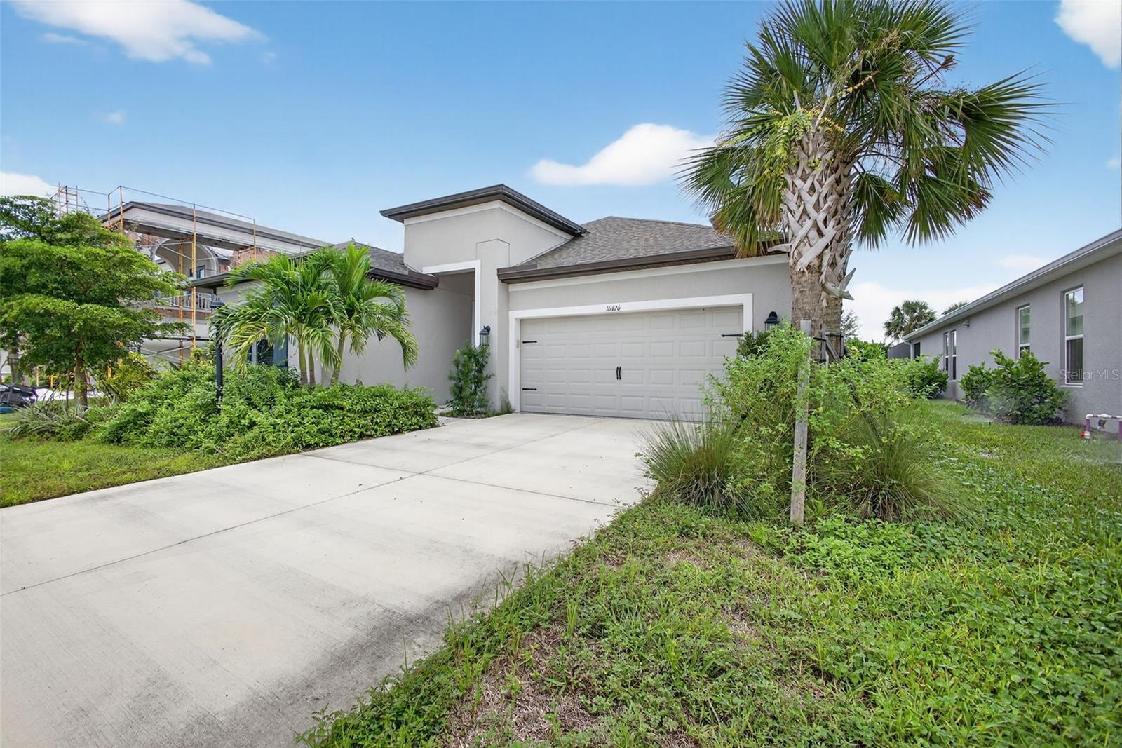 PARK EAST AT AZARIO - Residential