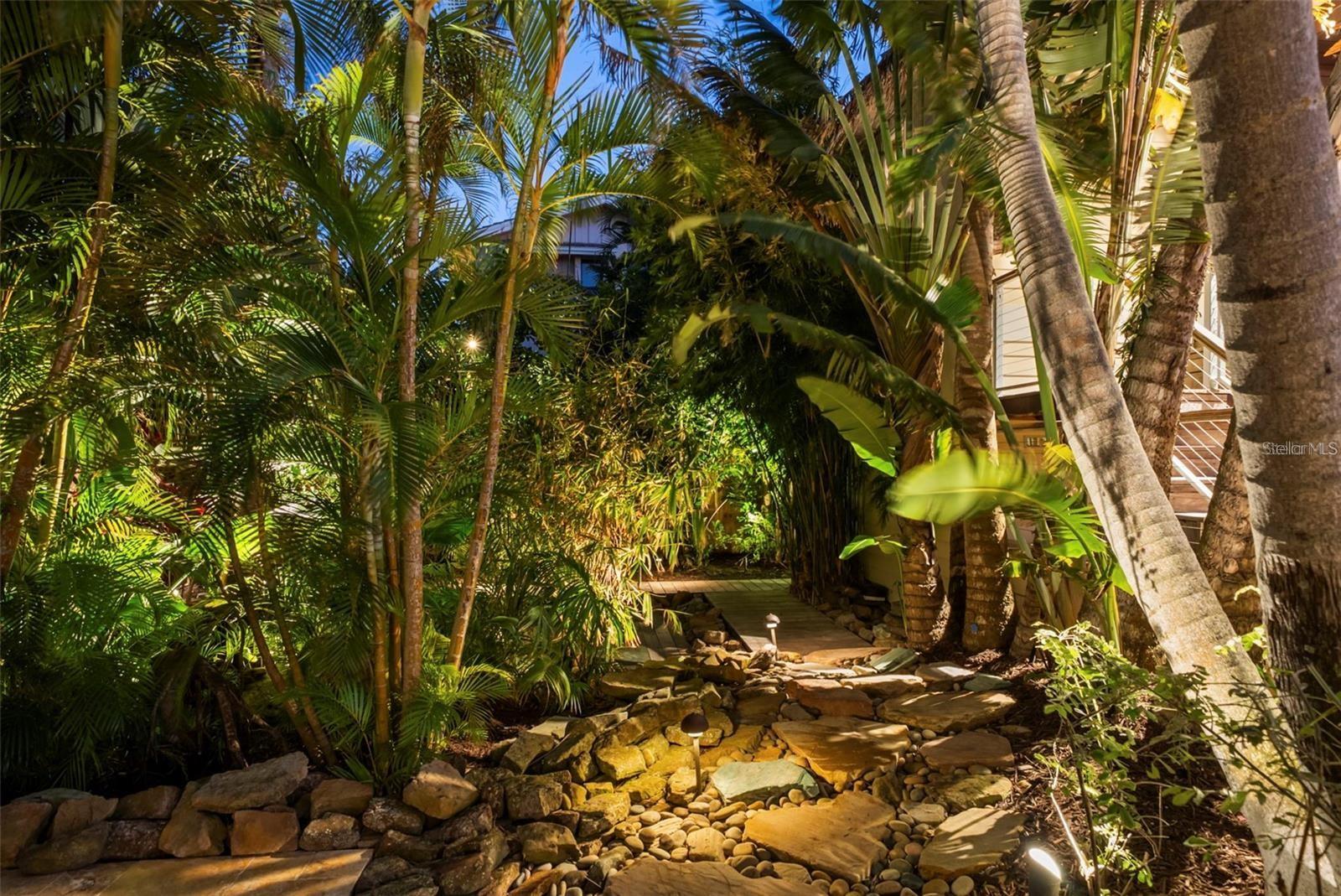 SIESTA REV OF - Residential