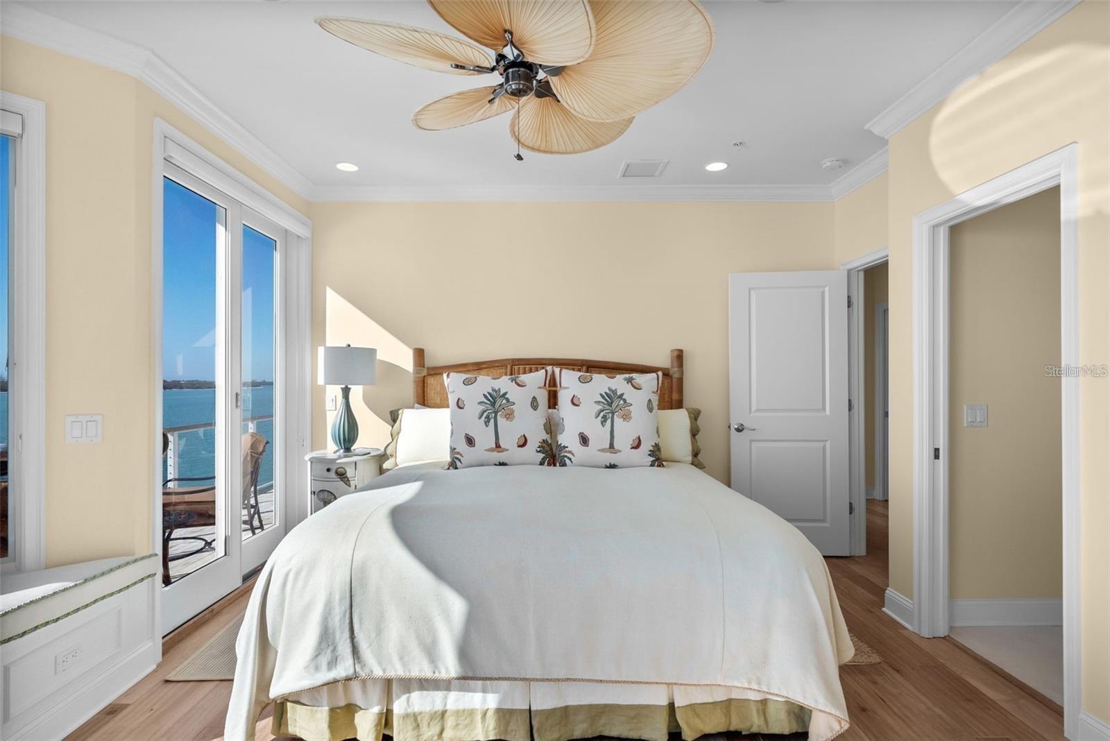 SIESTA REV OF - Residential