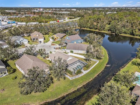 A home in PALMETTO