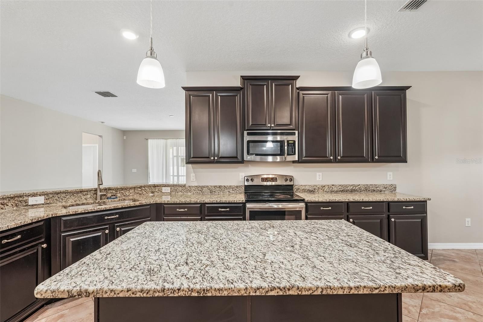 SPYGLASS AT RIVER BEND - Residential