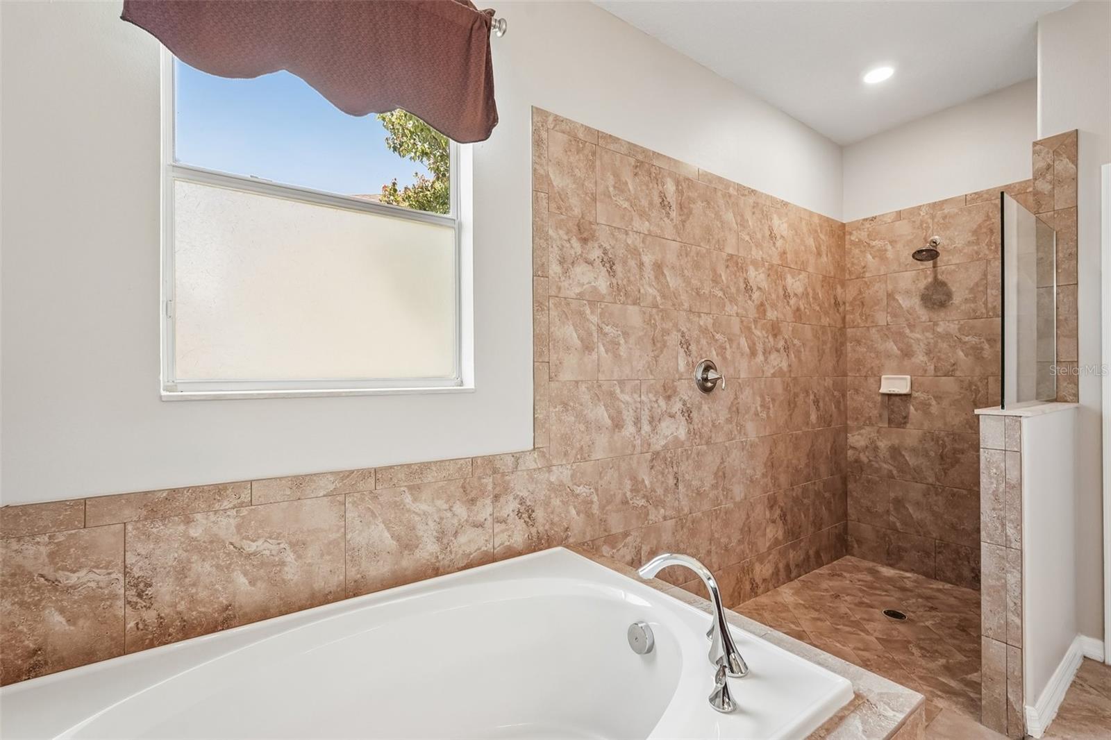 SPYGLASS AT RIVER BEND - Residential