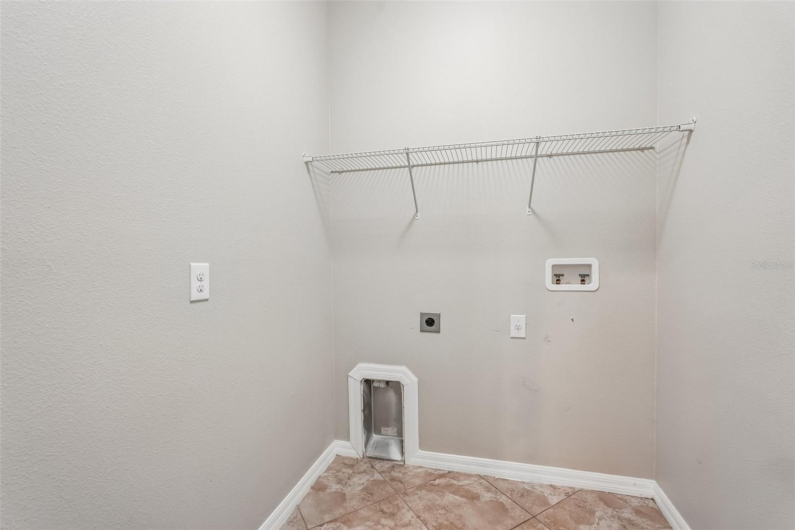 SPYGLASS AT RIVER BEND - Residential