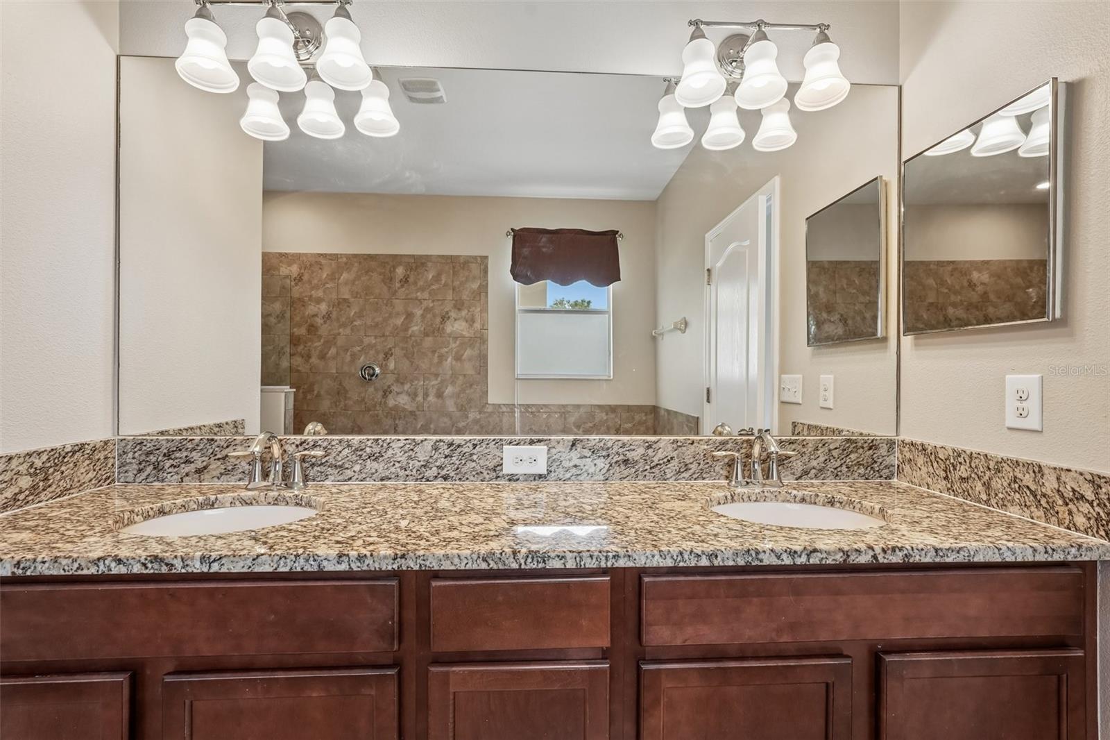 SPYGLASS AT RIVER BEND - Residential