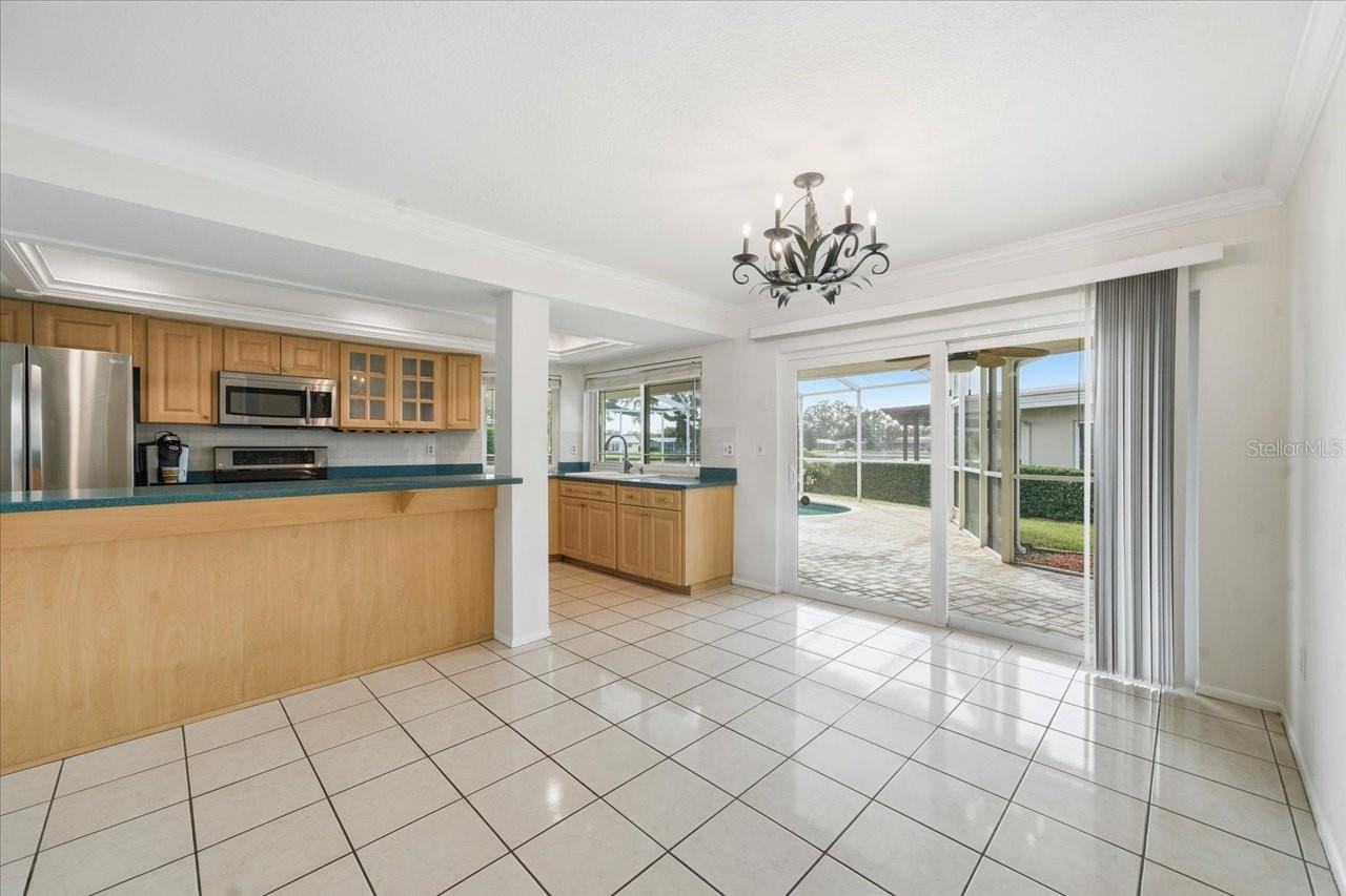 HILLCREST MANOR 1ST ADD - Residential