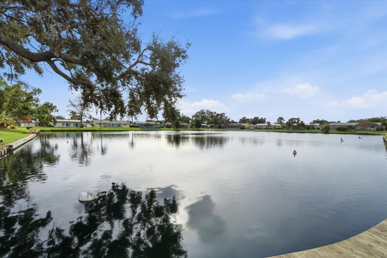 HILLCREST MANOR 1ST ADD - Residential