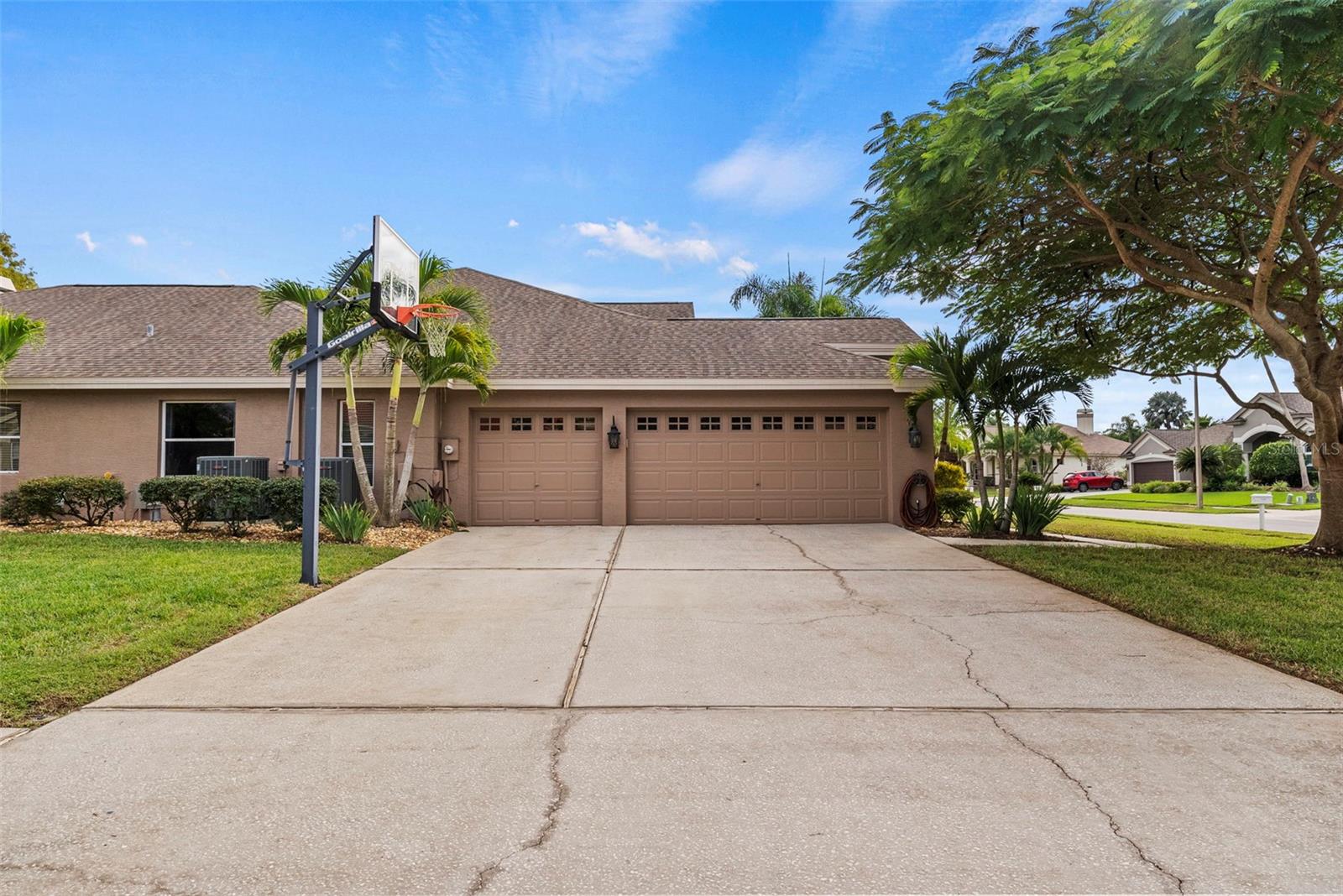 MYRTLE POINT - Residential