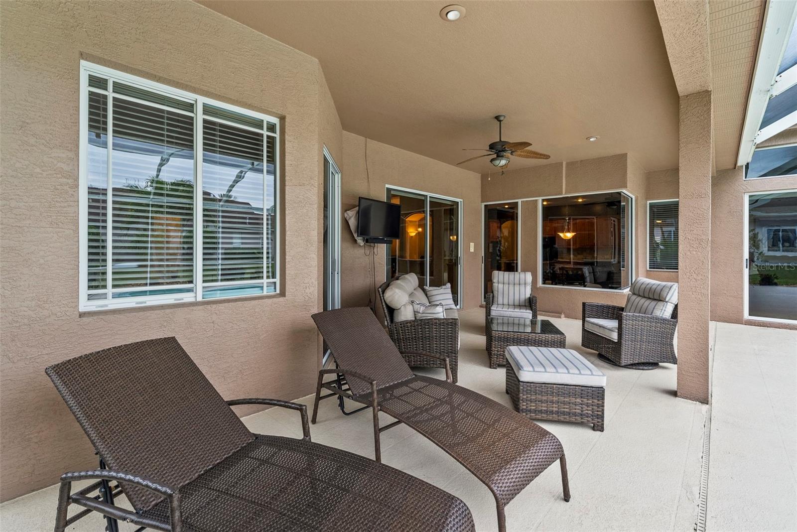 MYRTLE POINT - Residential