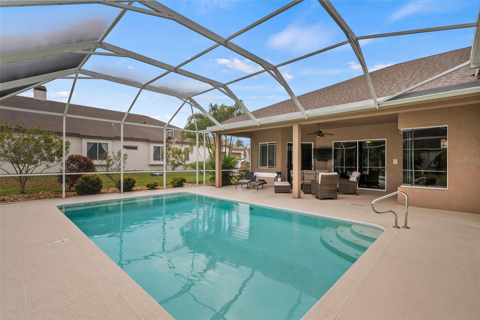 MYRTLE POINT - Residential