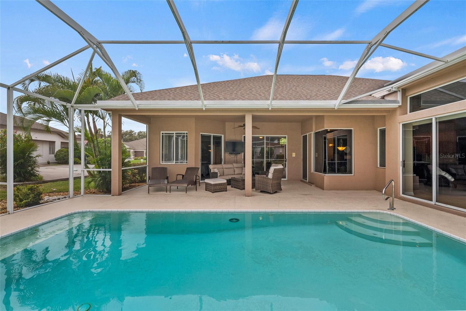 MYRTLE POINT - Residential