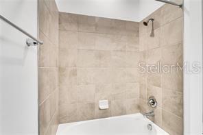 LORRAINE LAKES PH IIA - Residential Lease