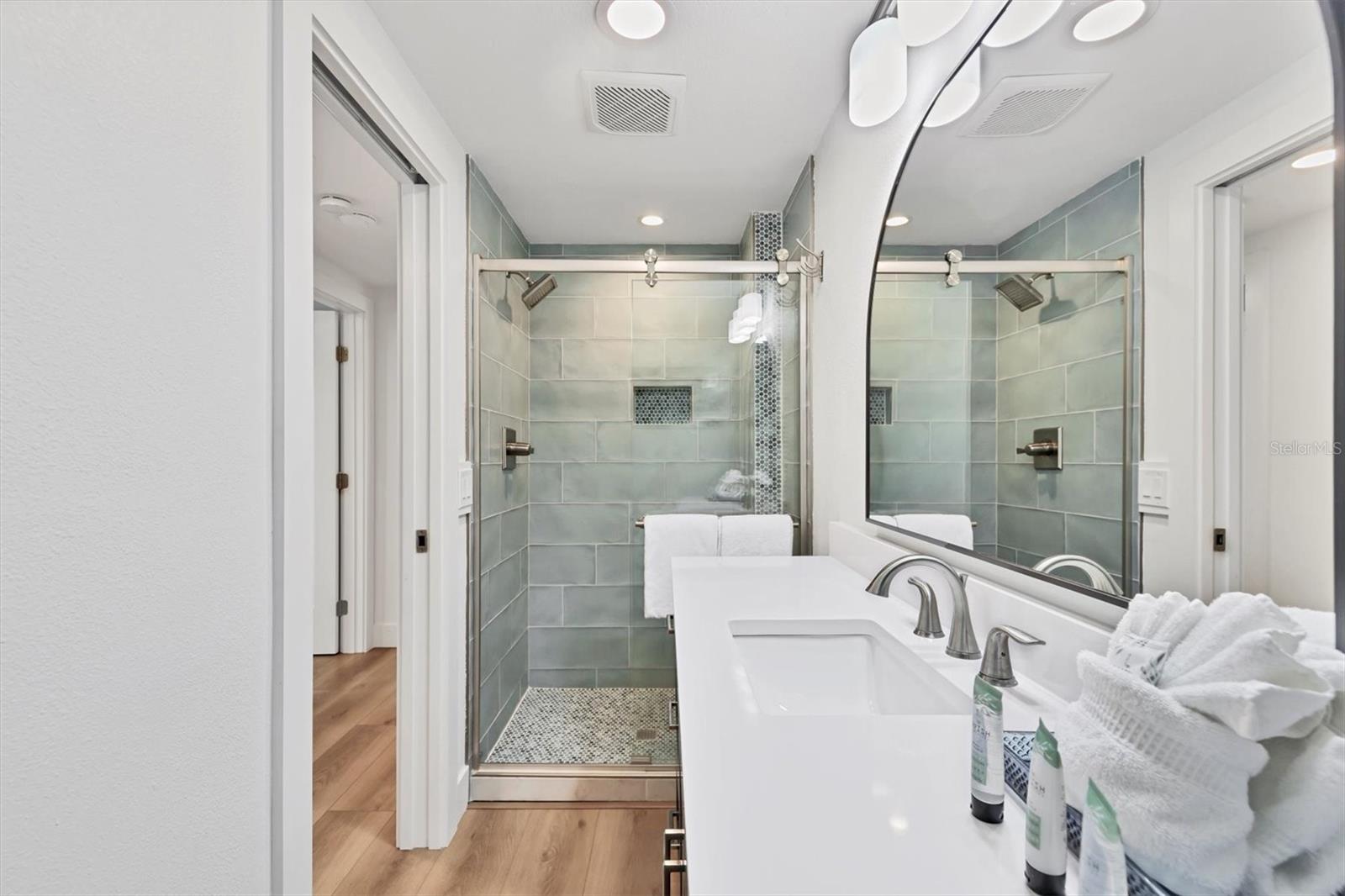 LUANA ISLES - Residential