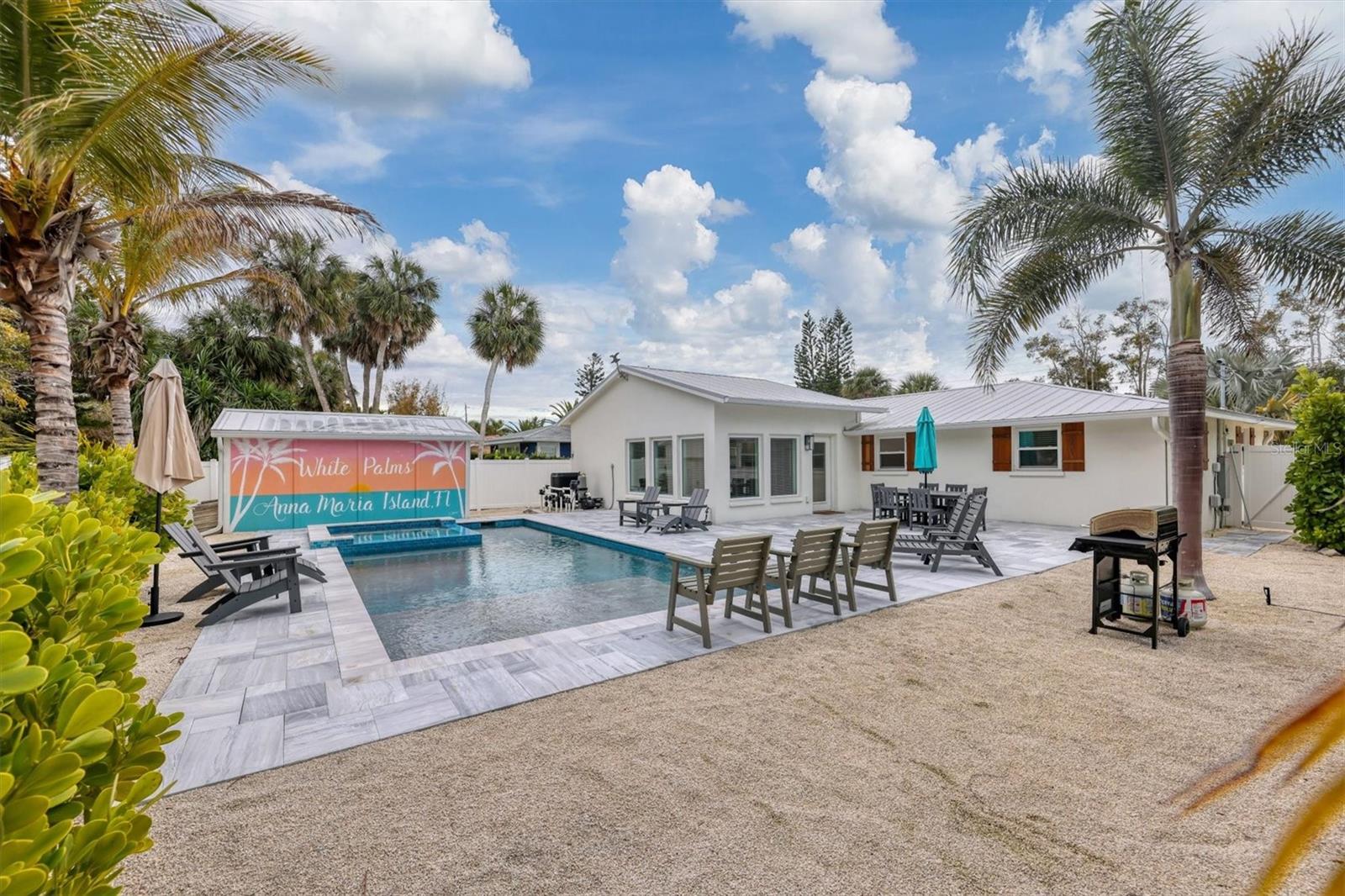 LUANA ISLES - Residential