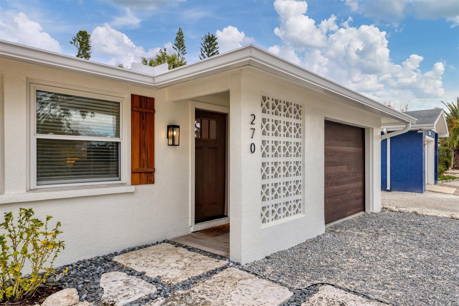 LUANA ISLES - Residential