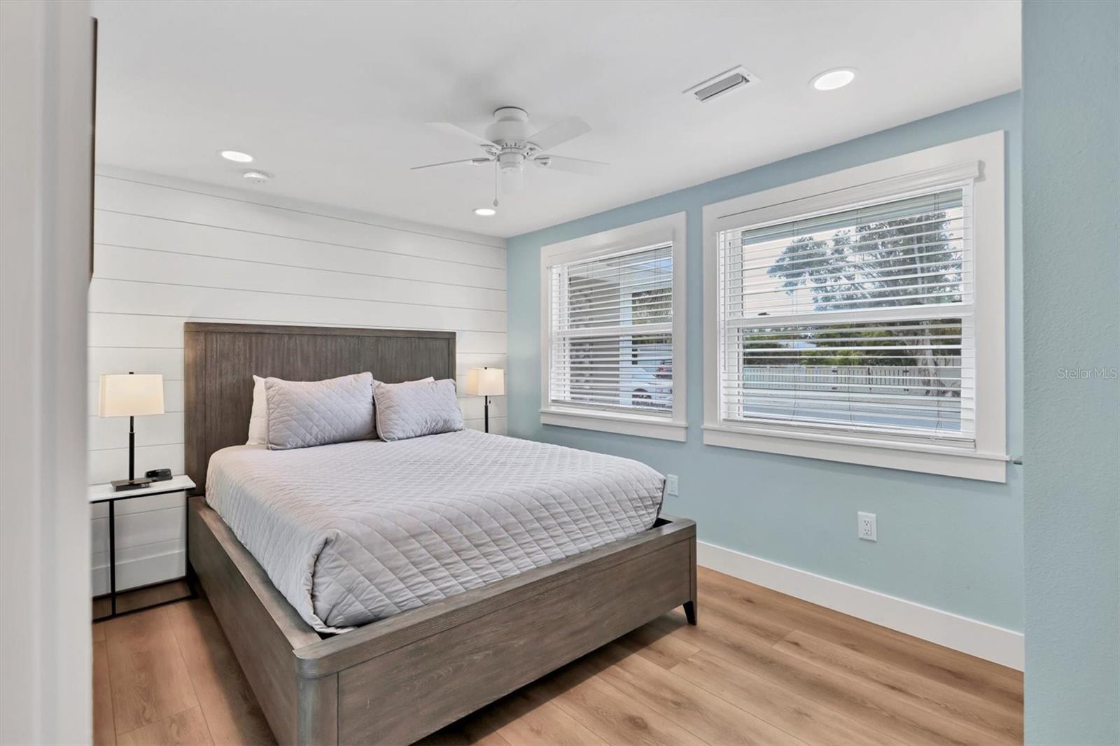 LUANA ISLES - Residential