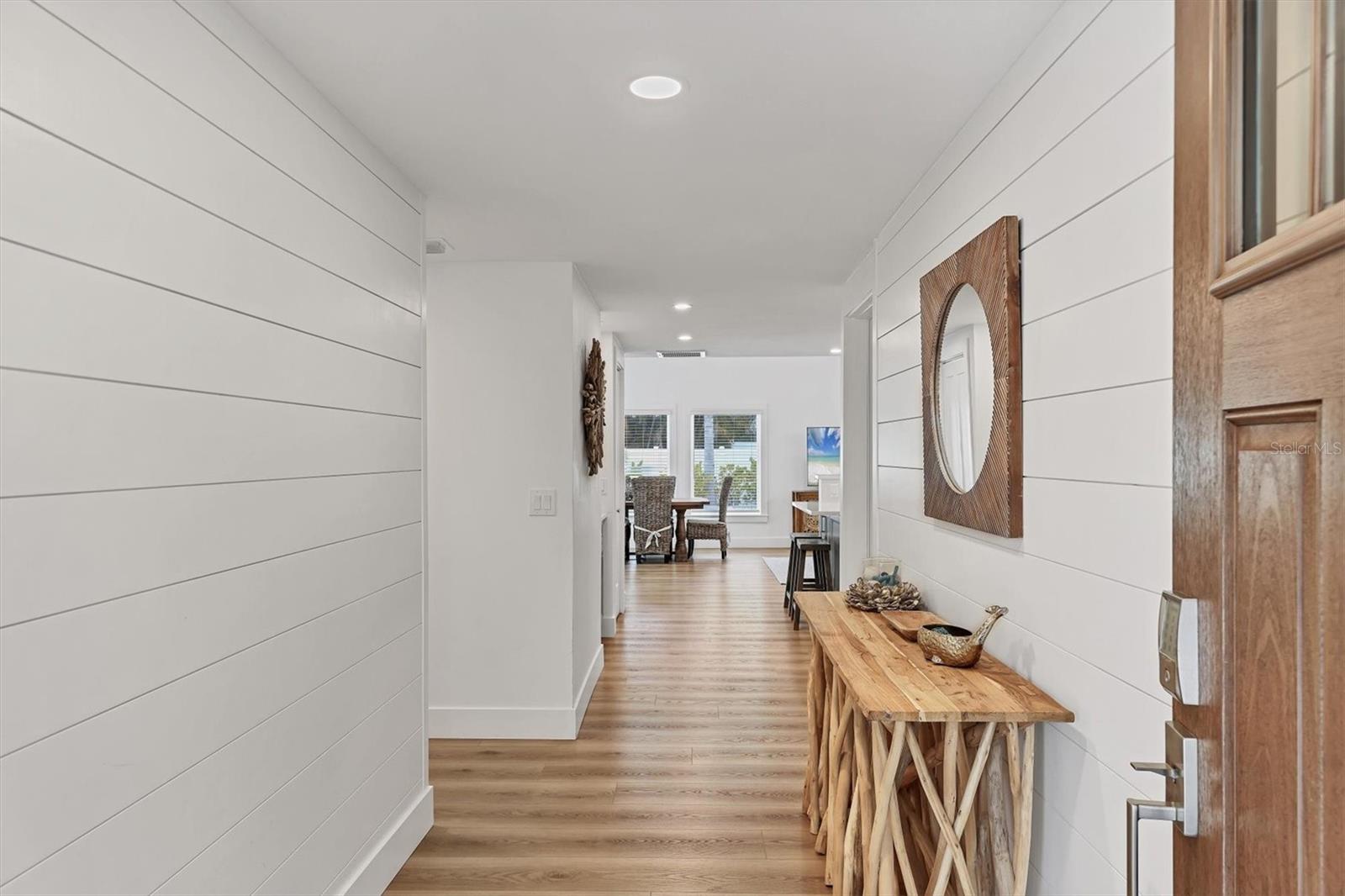 LUANA ISLES - Residential