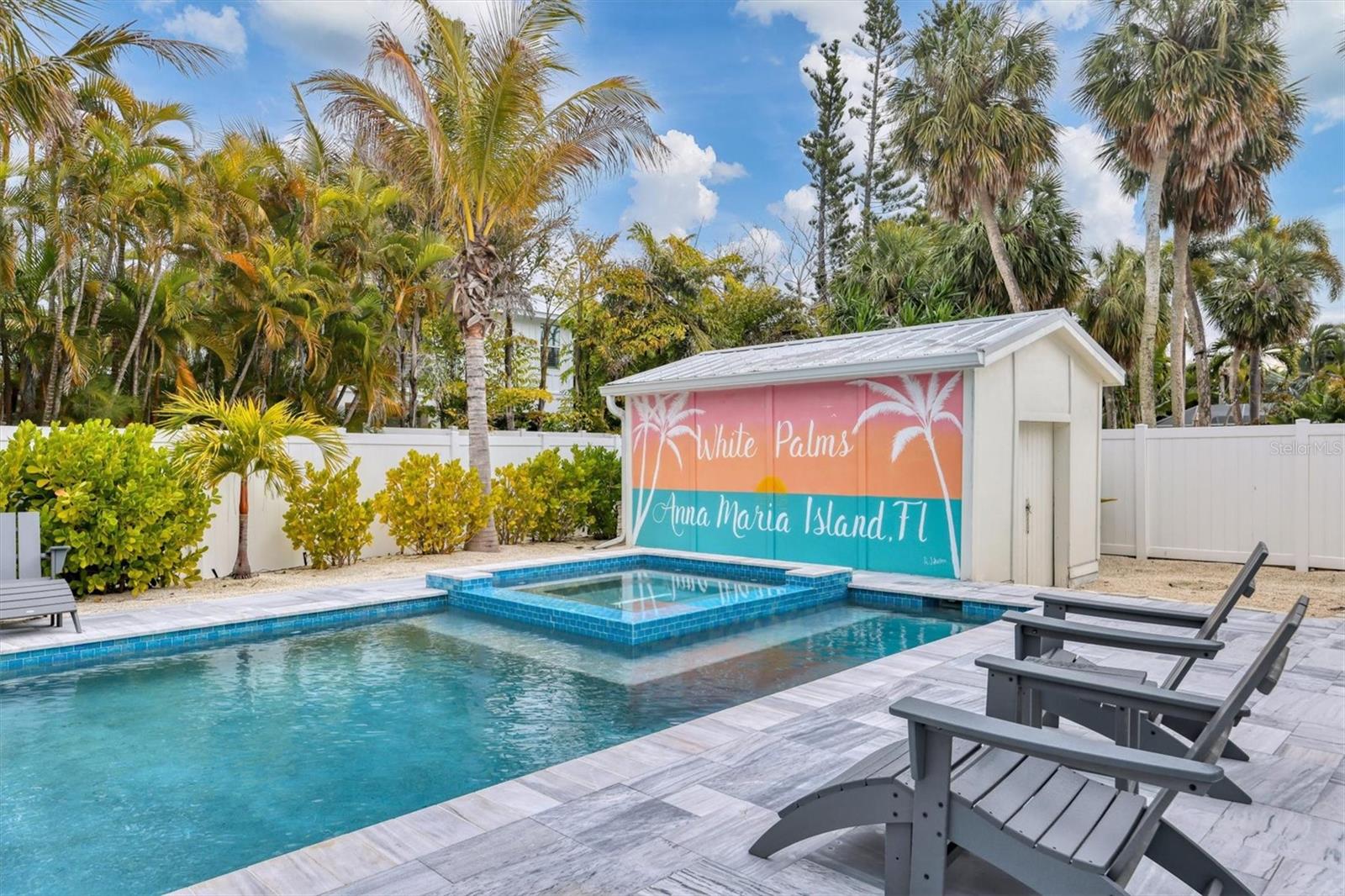 LUANA ISLES - Residential