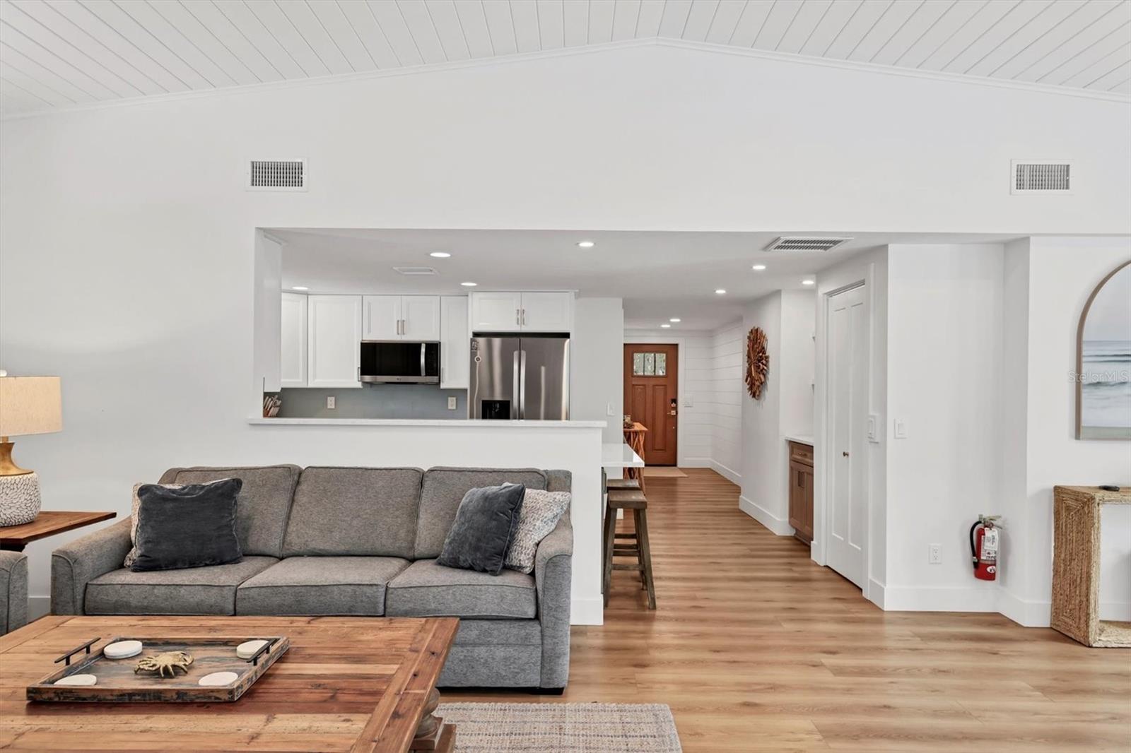 LUANA ISLES - Residential