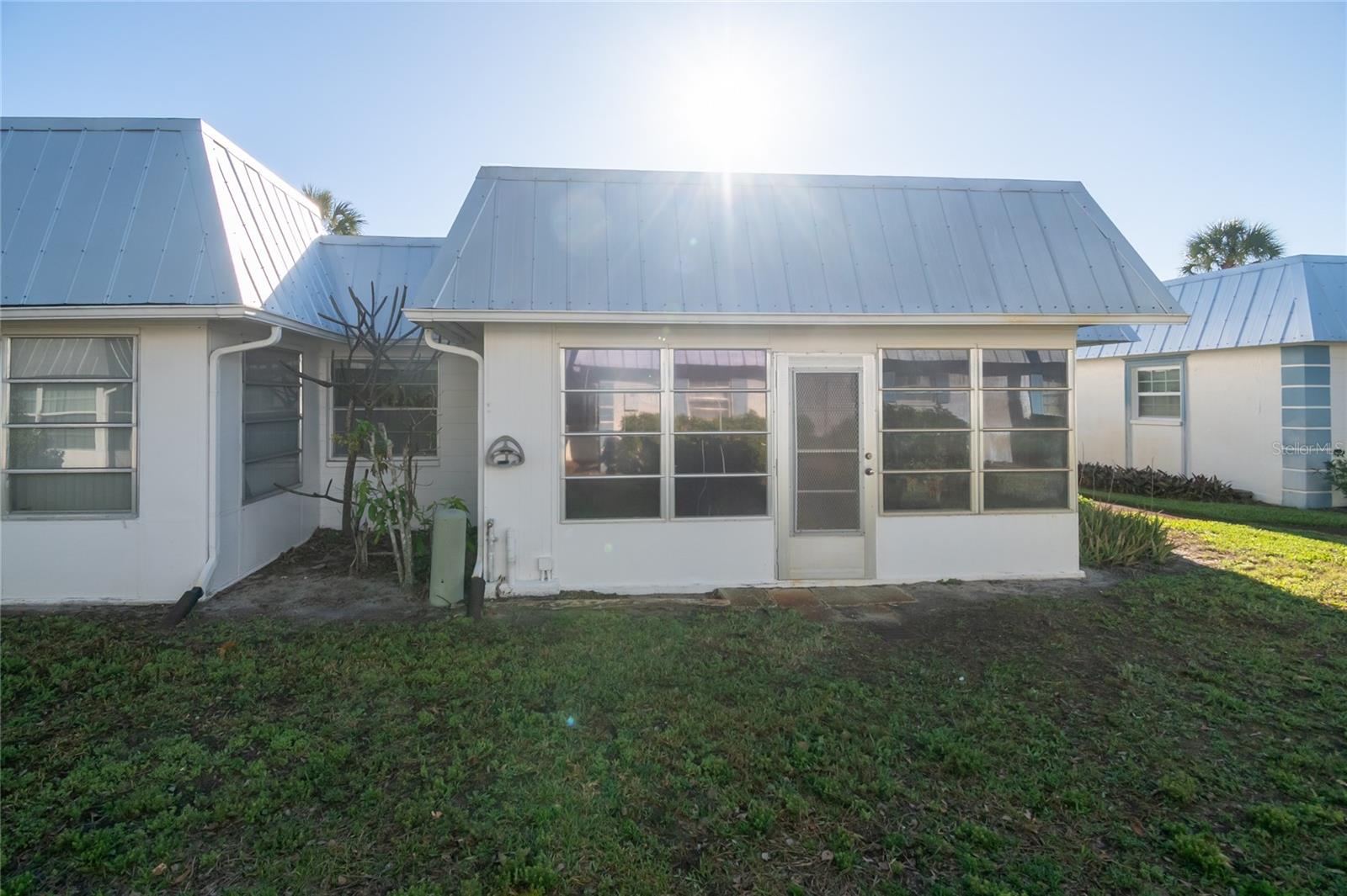 GARDENS OF BEACON SQUARE CONDO - Residential