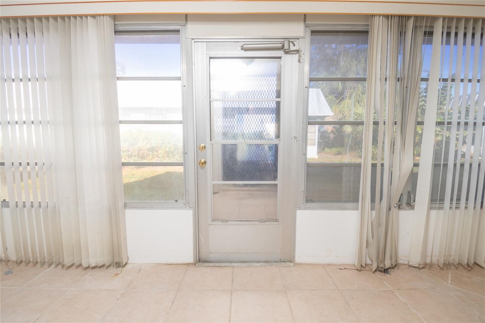 GARDENS OF BEACON SQUARE CONDO - Residential